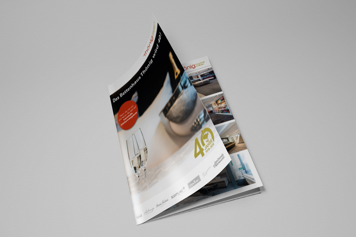 003_Thönig_Broschüre_Mock-Up_1.jpg