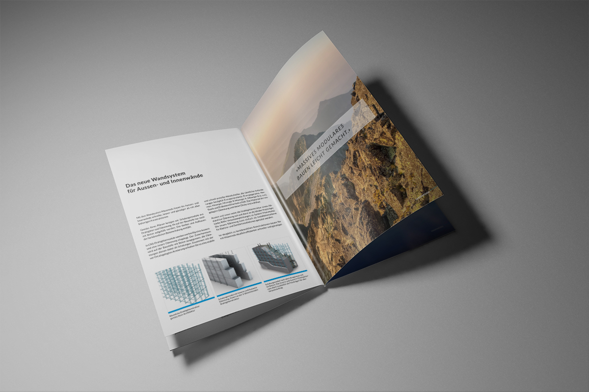029_Brochure_03.jpg